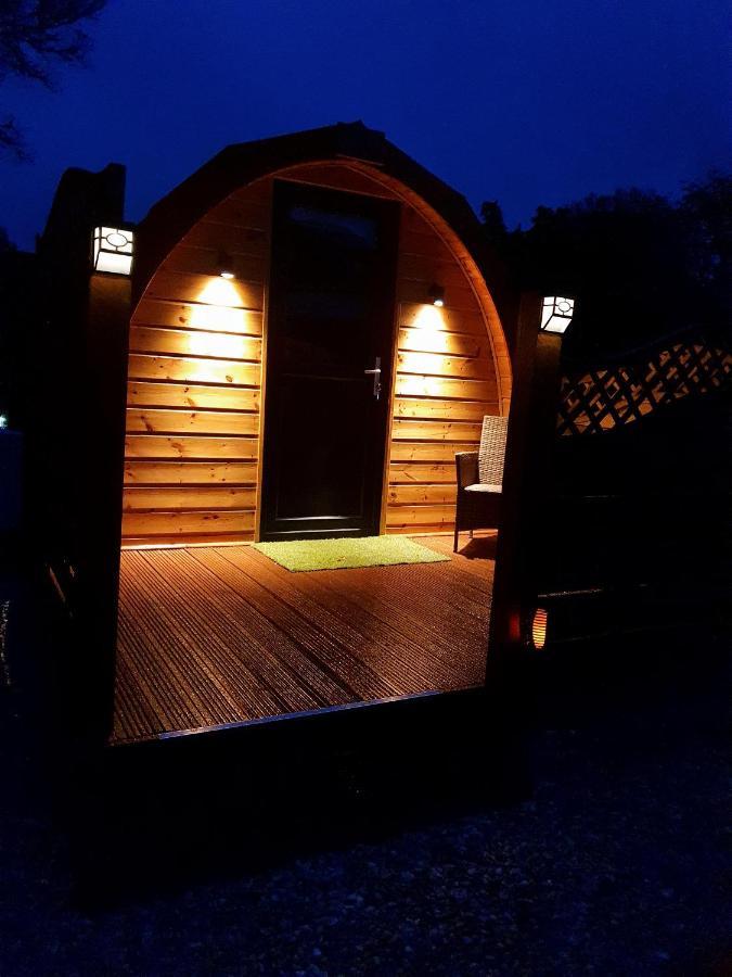 Highland & Transylvania Glamping Pods 로이브리지 외부 사진