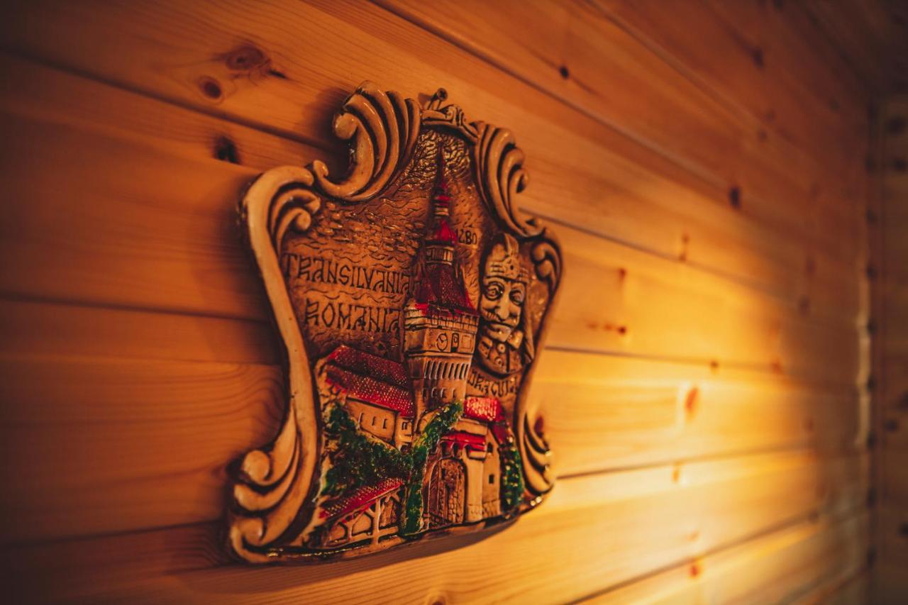 Highland & Transylvania Glamping Pods 로이브리지 외부 사진