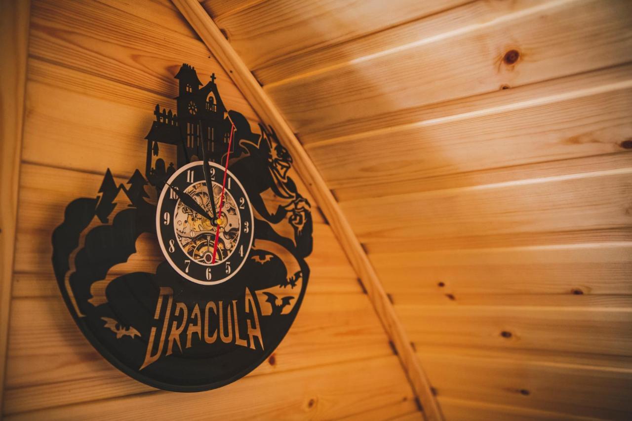 Highland & Transylvania Glamping Pods 로이브리지 외부 사진