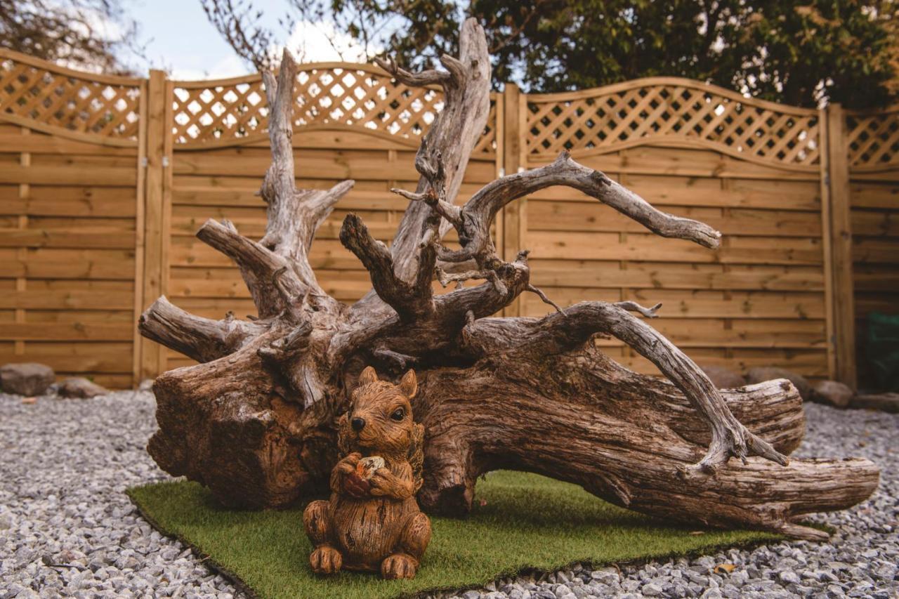 Highland & Transylvania Glamping Pods 로이브리지 외부 사진